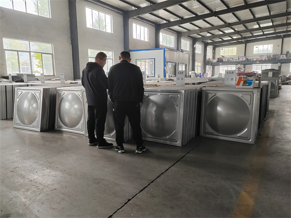 不銹鋼水箱 不銹鋼水箱